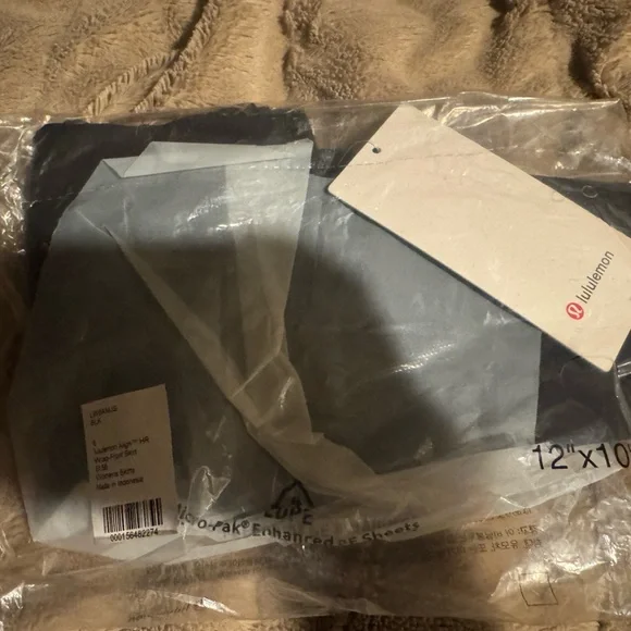 lululemon Align™ High-Rise Wrap-Front Skirt Black NWT size 6 - Picture 4 of 4